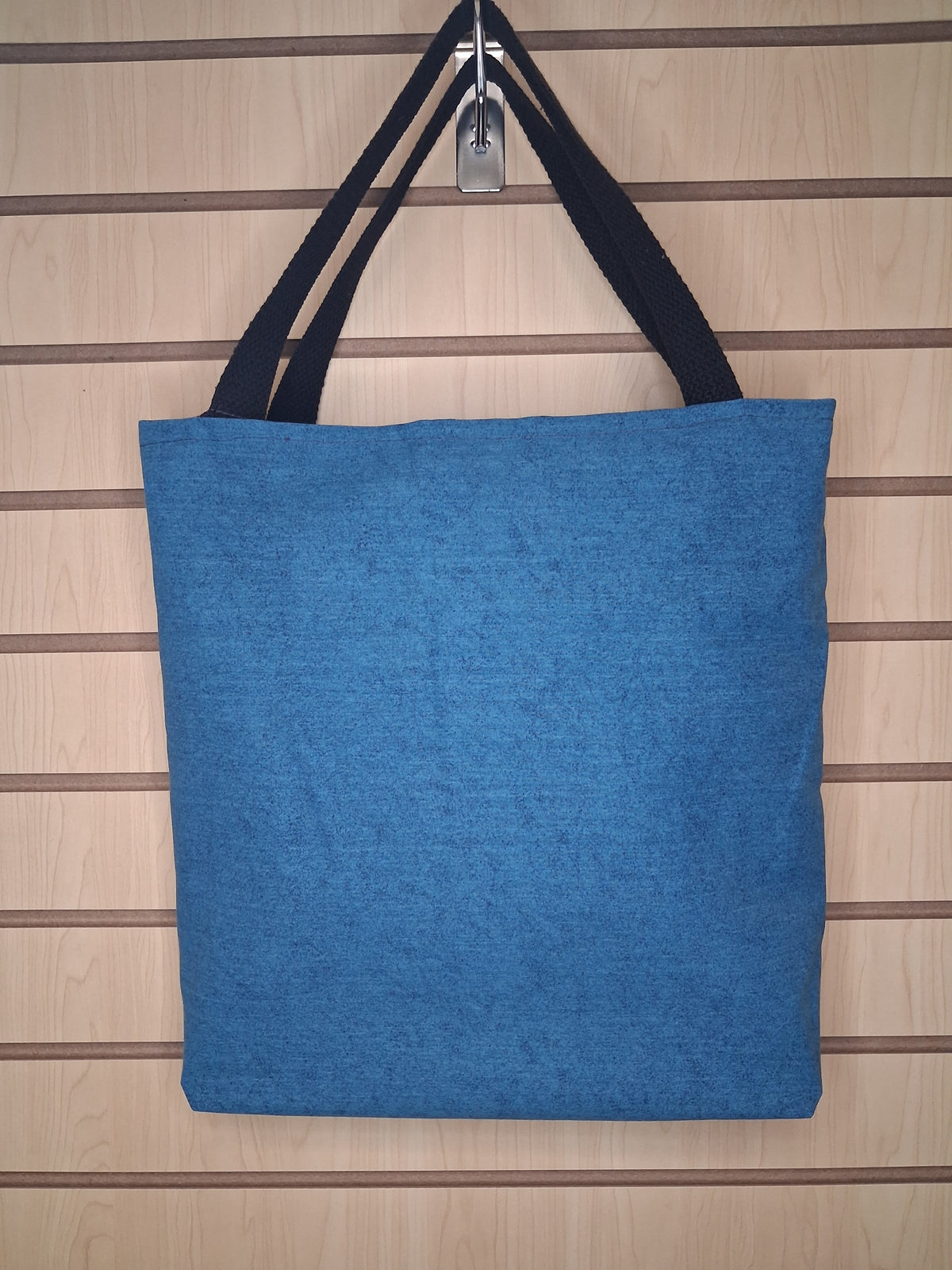 Tote, Large